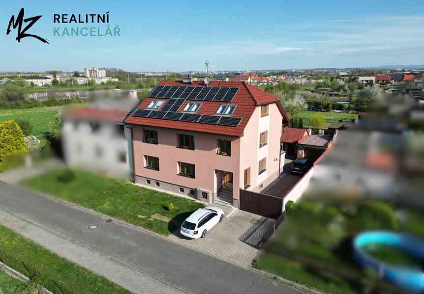 Prodej vícegeneračního domu 350 m², pozemek 780 m² - foto 2
