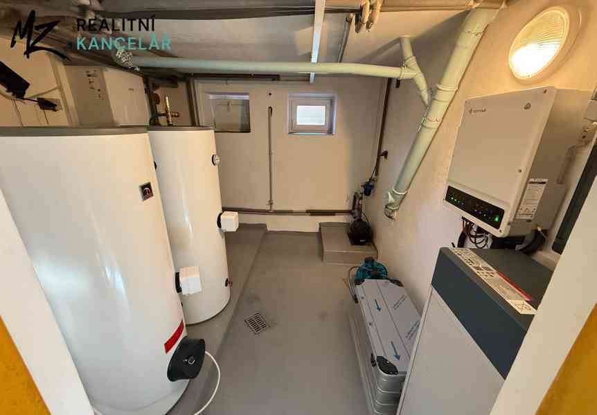 Prodej vícegeneračního domu 350 m², pozemek 780 m² - foto 22