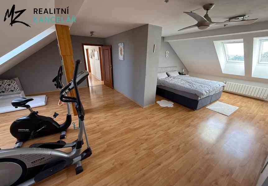 Prodej vícegeneračního domu 350 m², pozemek 780 m² - foto 19