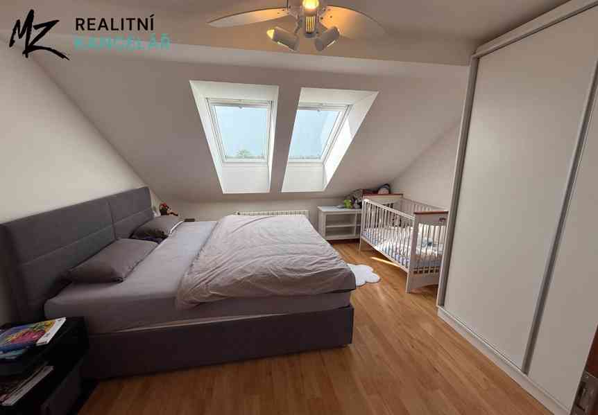 Prodej vícegeneračního domu 350 m², pozemek 780 m² - foto 17