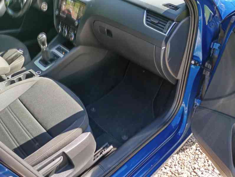 Škoda Octavia  - foto 6