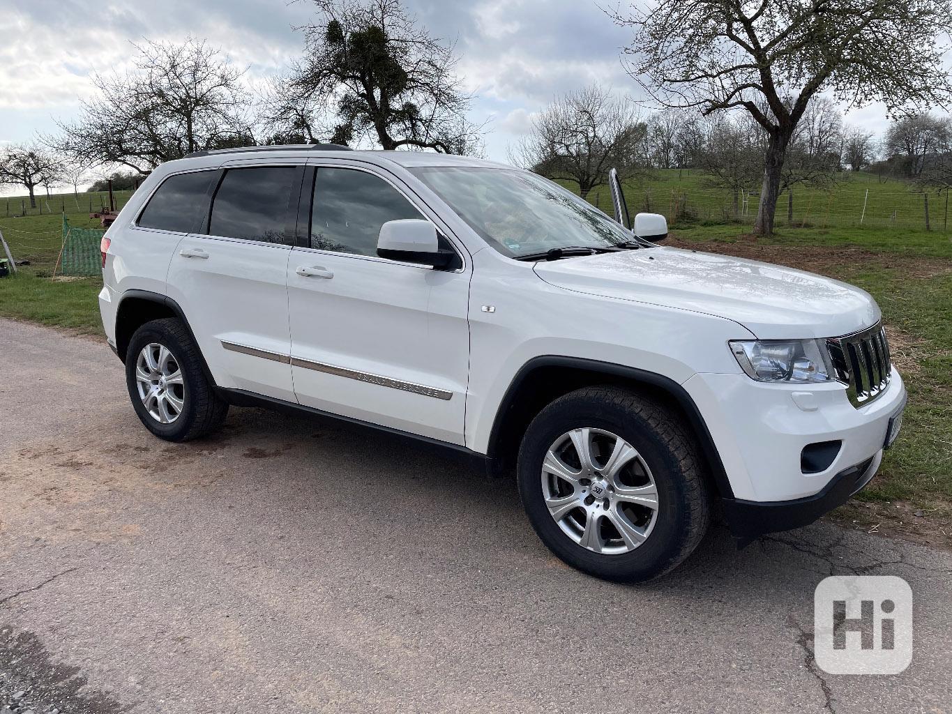 Jeep Grand Cherokee 3.0 CRD Laredo Automatik/AHK  - foto 1