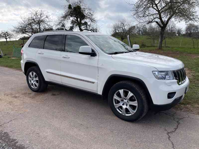 Jeep Grand Cherokee 3.0 CRD Laredo Automatik/AHK  - foto 1