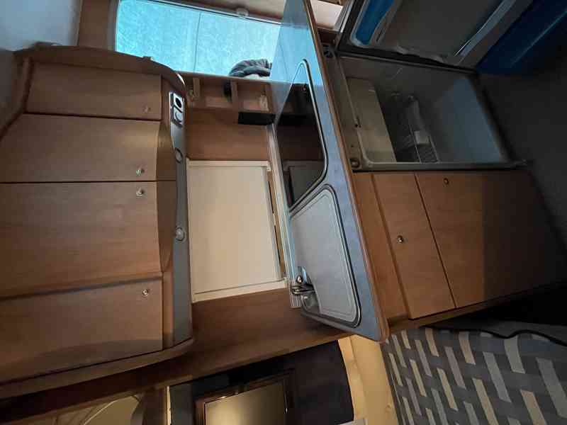 Karavan Bürstner Amara 465 TA - foto 7