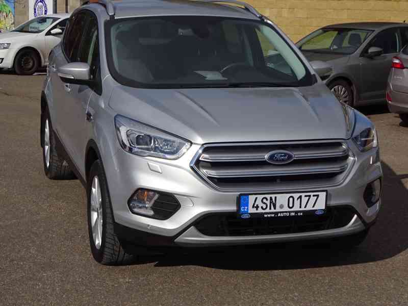 Ford Kuga 2.0 TDCI 4x4 r.v.2019 1.Maj.serv.kníž.ČR 