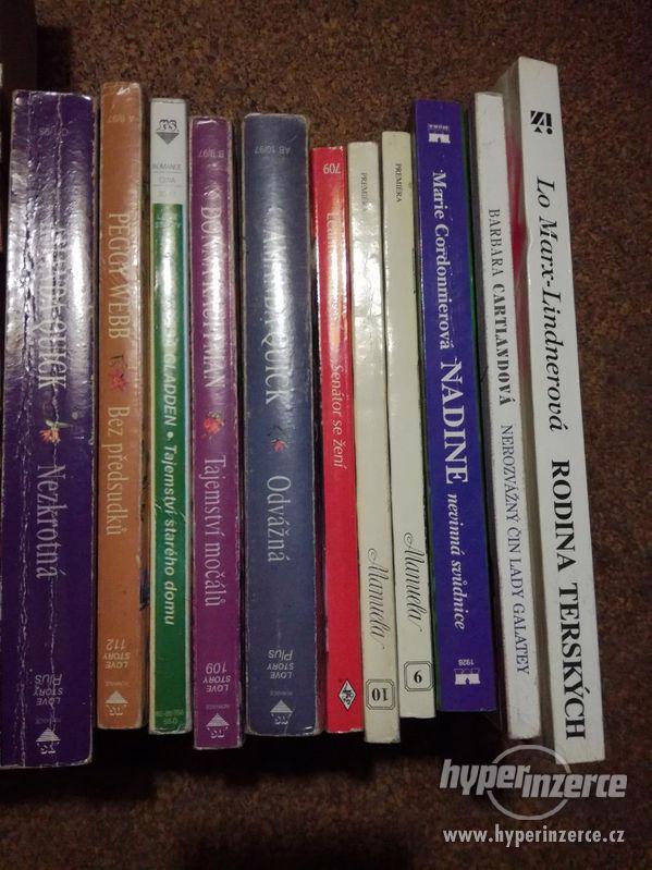 Harlequin, love story knihy - romány pro ženy. - foto 1