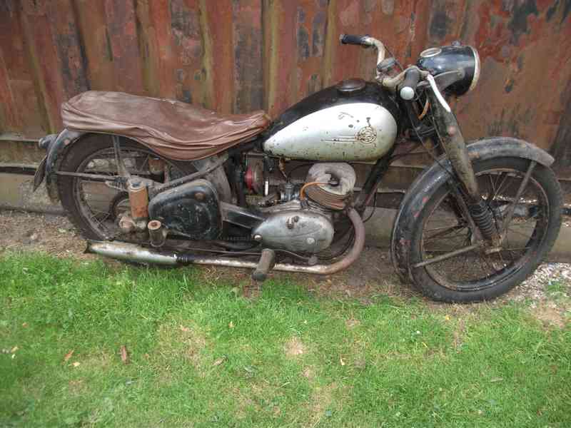 ČZ 150C + Babetta 207 - foto 2