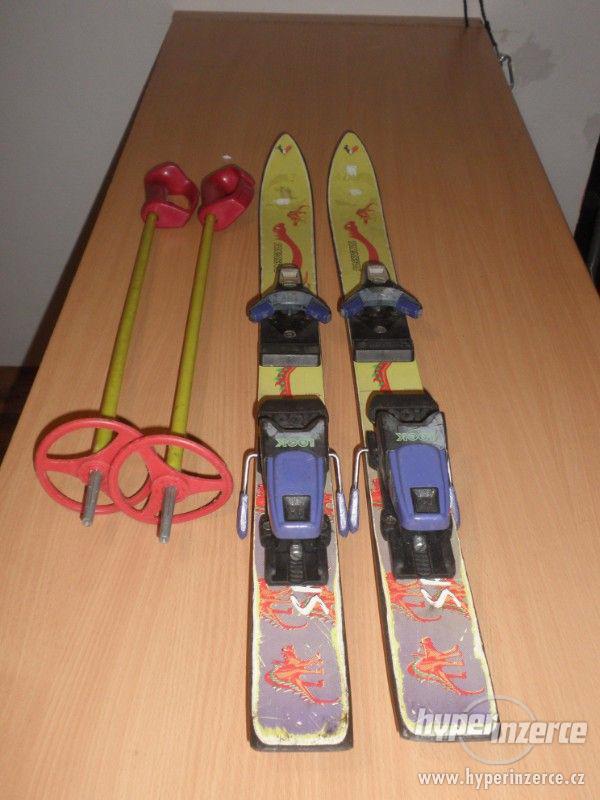 Dětské lyže ROSSIGNOL 90cm vč.hůlek - foto 1