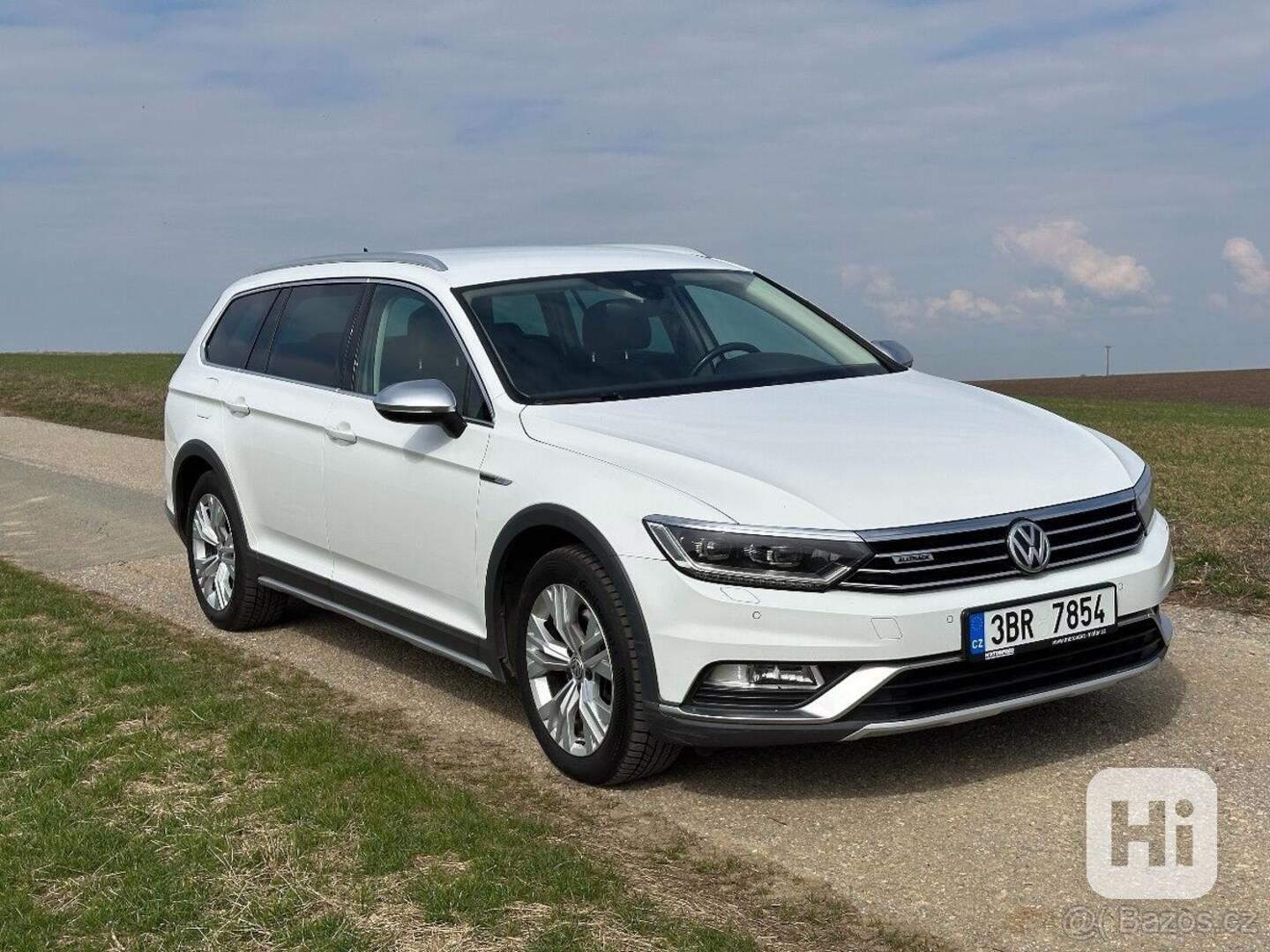 Volkswagen Passat 2,0   B8 Alltrack - foto 1