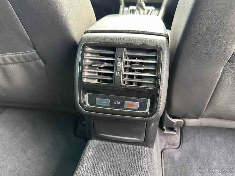 Volkswagen Passat 2,0   B8 Alltrack - foto 13
