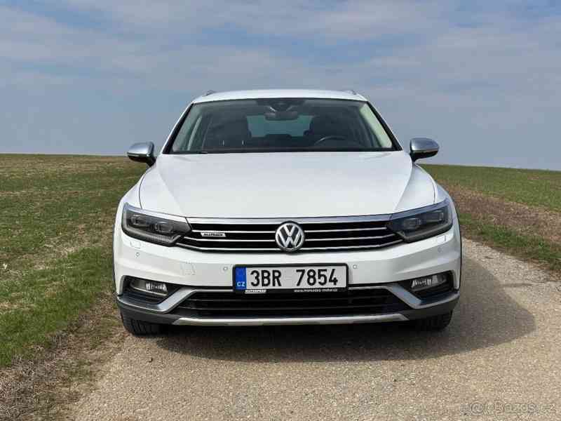 Volkswagen Passat 2,0   B8 Alltrack - foto 2