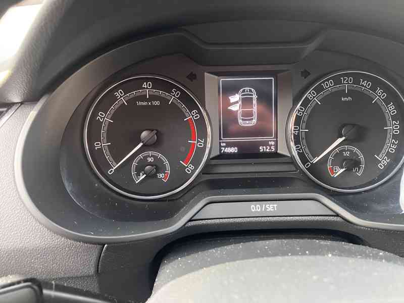 Škoda Octavia 1,5 TSI Ambition-Nutno vidět - foto 8