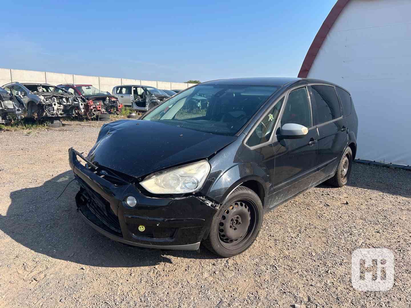 Ford S-MAX 2,0 TDCI 96KW AZWA r.2007 prodám díly - foto 1