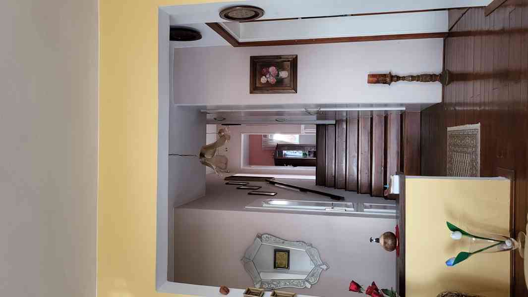 Luxusní prostorný byt 3+1 v rodinném domě u metra na Praze 4 - foto 6