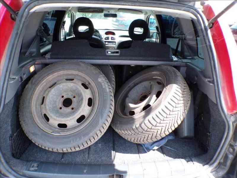 Peugeot 206 1,6 16V TAŽNÉ ZAŘÍZENÍ - foto 8