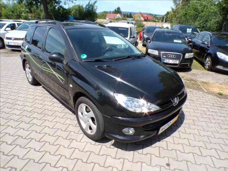 Peugeot 206 1,6 16V TAŽNÉ ZAŘÍZENÍ - foto 1