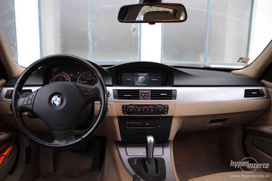 Prodám BMW 320d Touring, velká navi, automat, xenony, kůže - foto 14