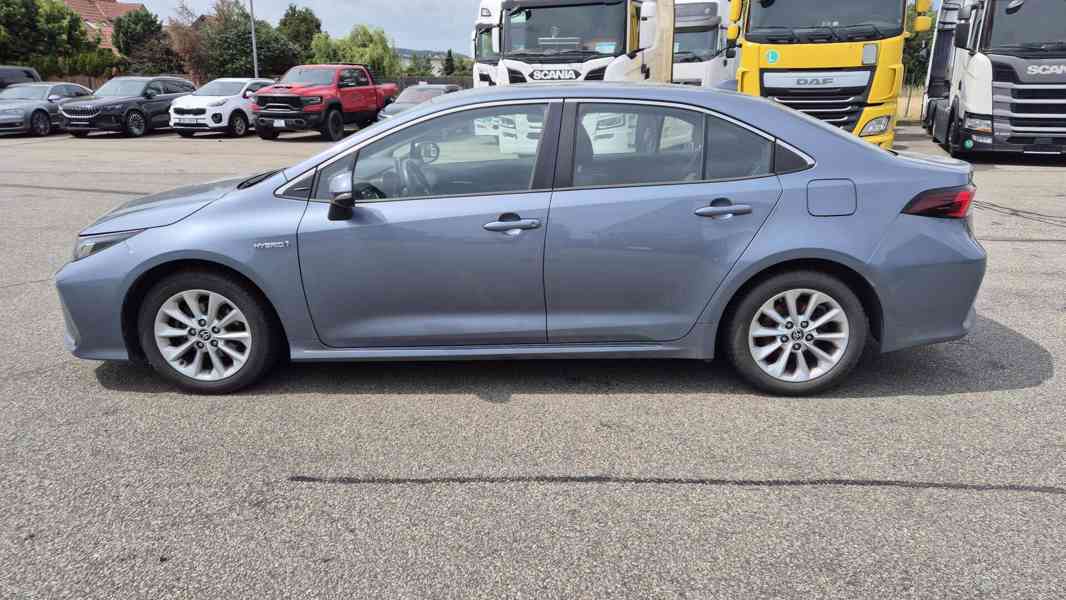 TOYOTA Corolla 1.8 Comfort - foto 8