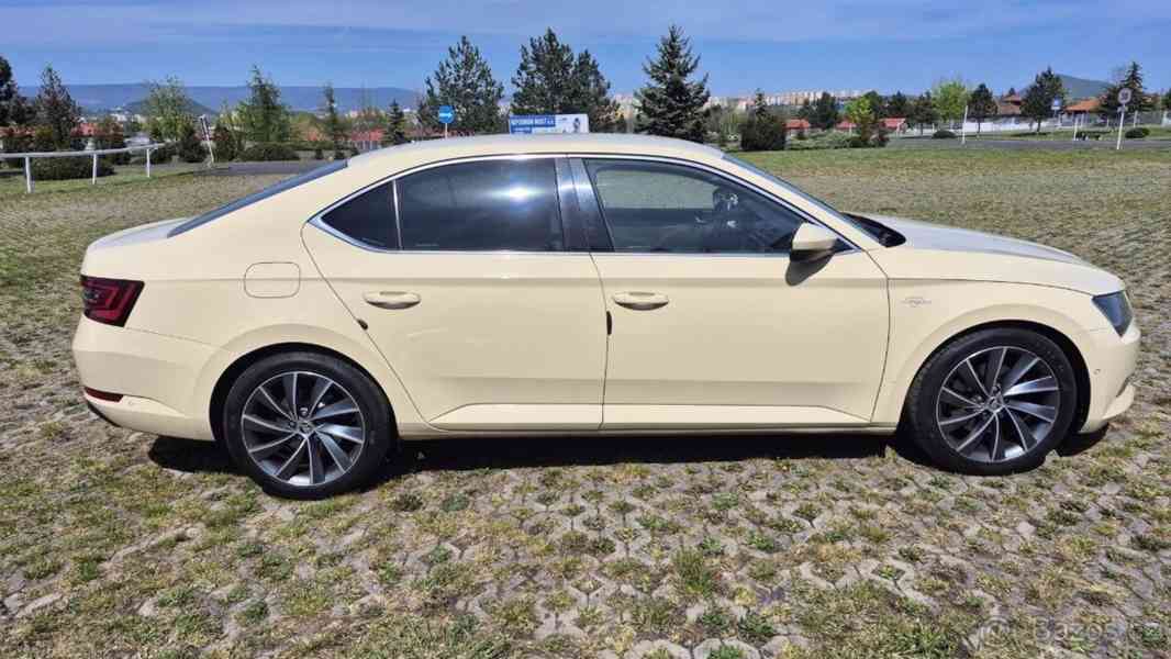 Škoda Superb 2,0 - foto 4