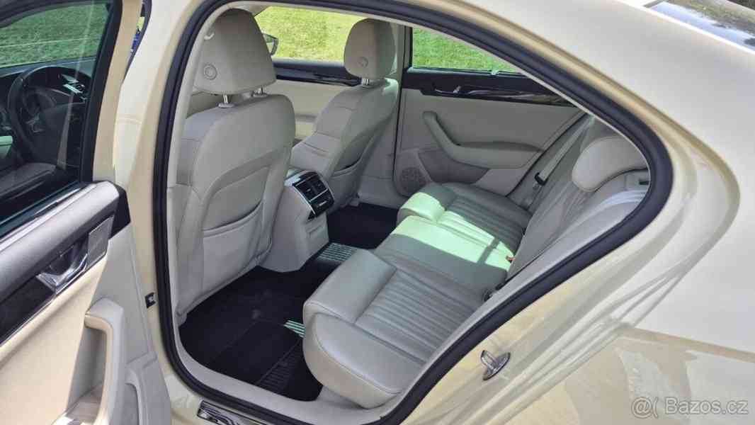 Škoda Superb 2,0 - foto 6