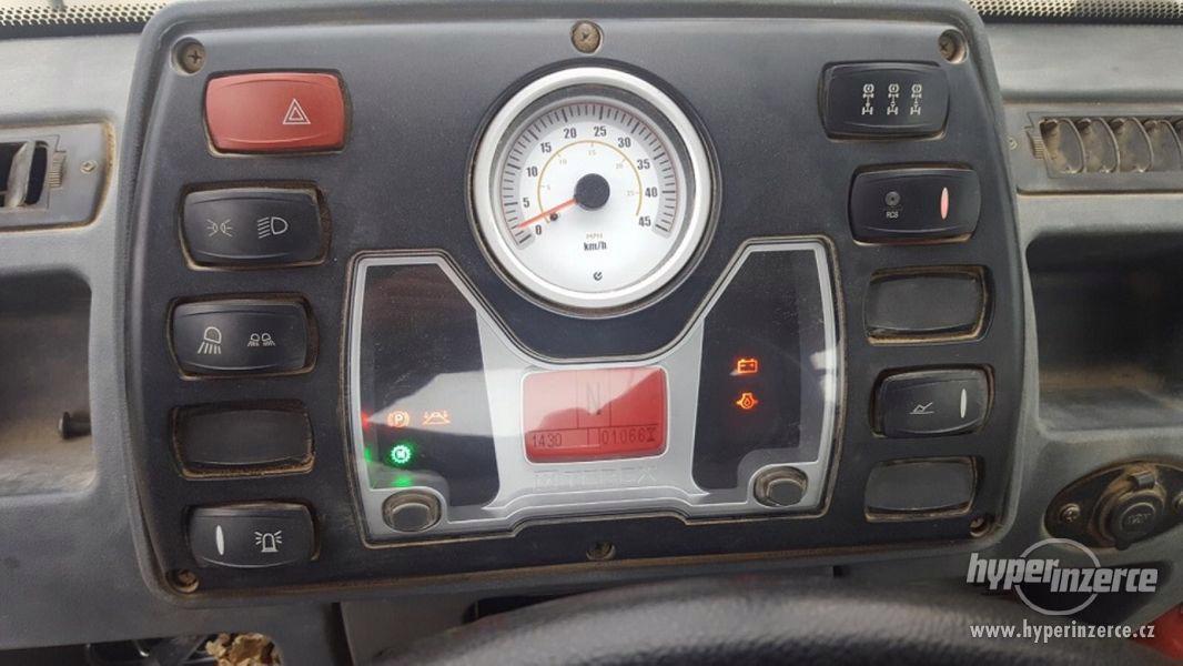 traktor bagr TEREX TLB850, rok 2016, jen 1066 motohodin - foto 2