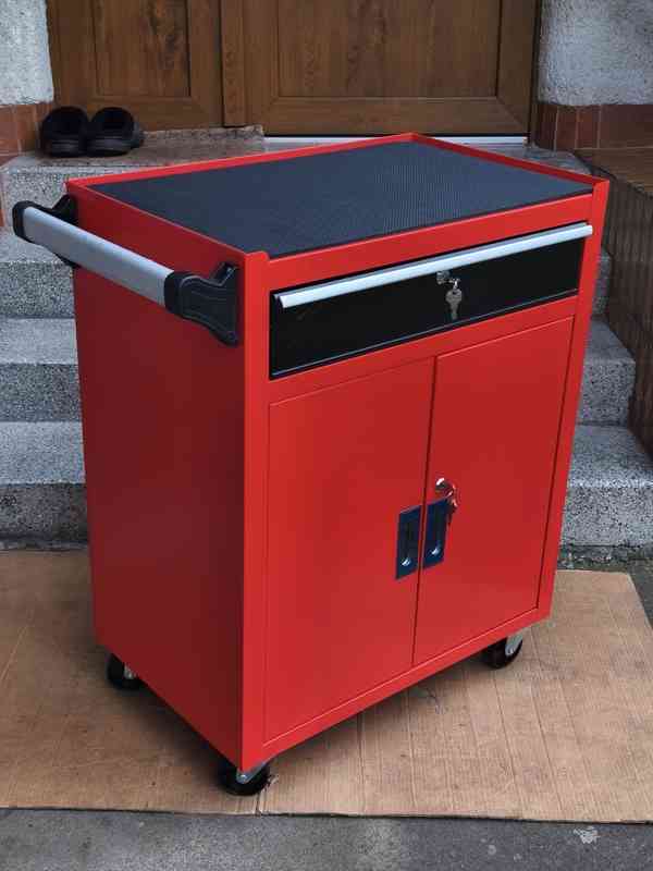 Prodám NEPOUŽITOU Mobilní skříňka na nářadí se skříňkou a zá - foto 7