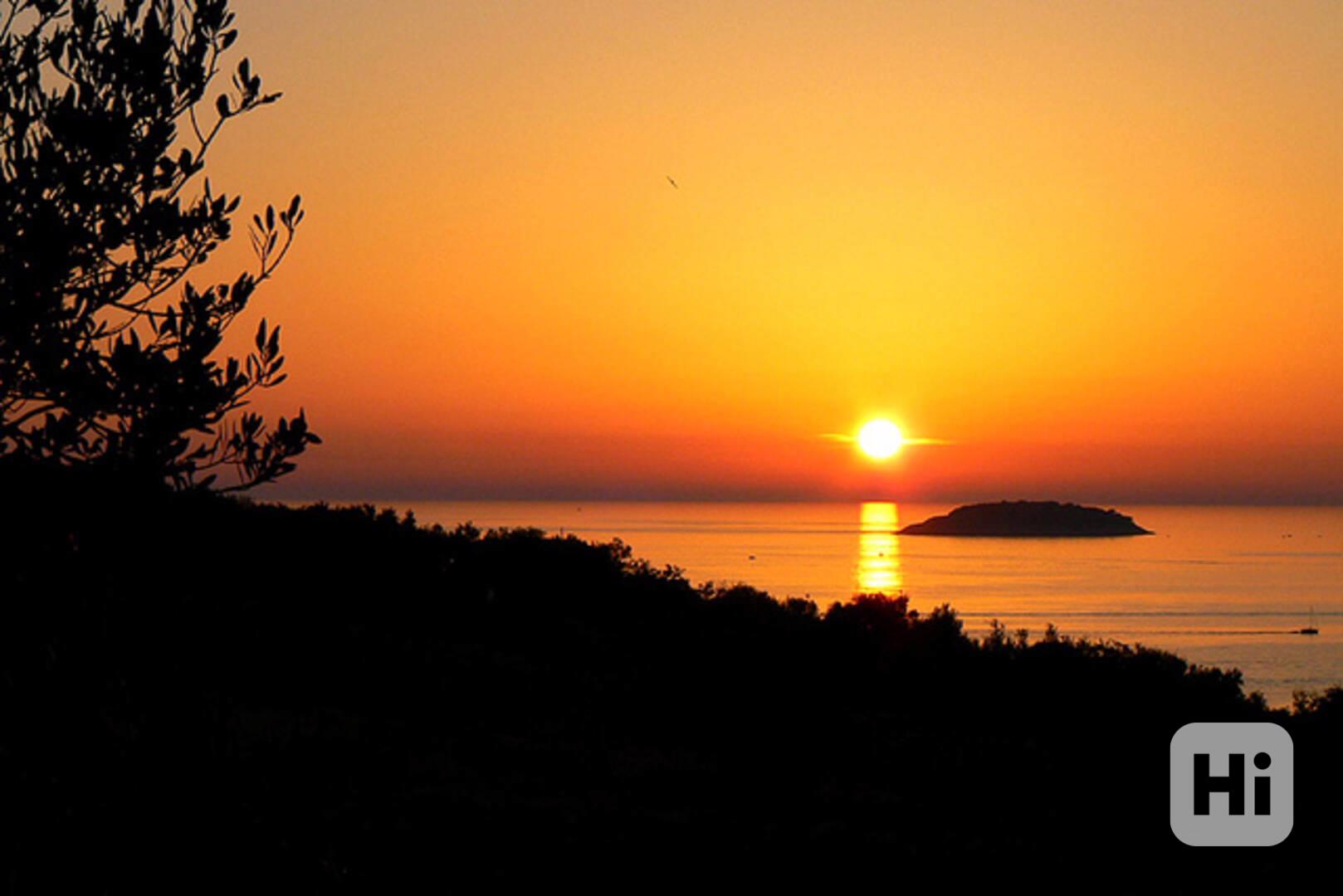 Chorvatsko, ubytování ve vile u moře s překrásným výhledem - foto 1