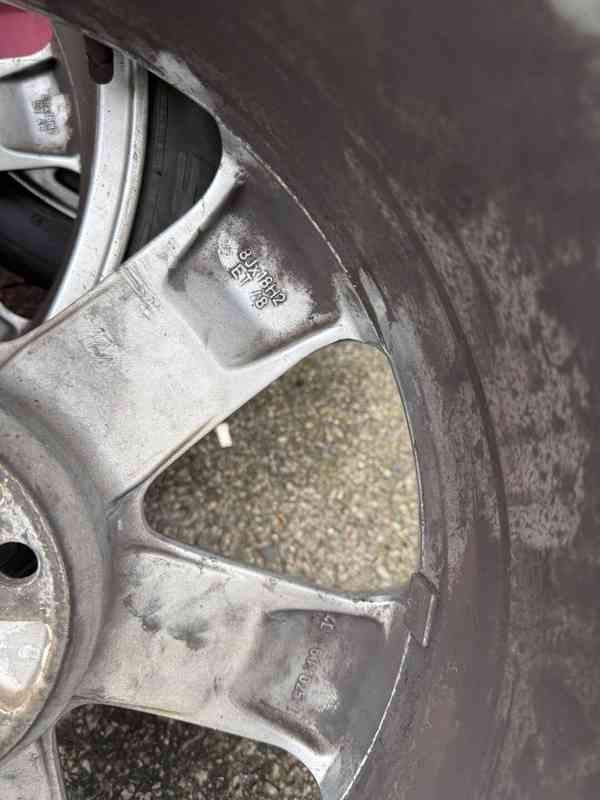 Originál Audi S8 D2 AVUS 18" 5x112 8J ET48 + pneu Federal - foto 5