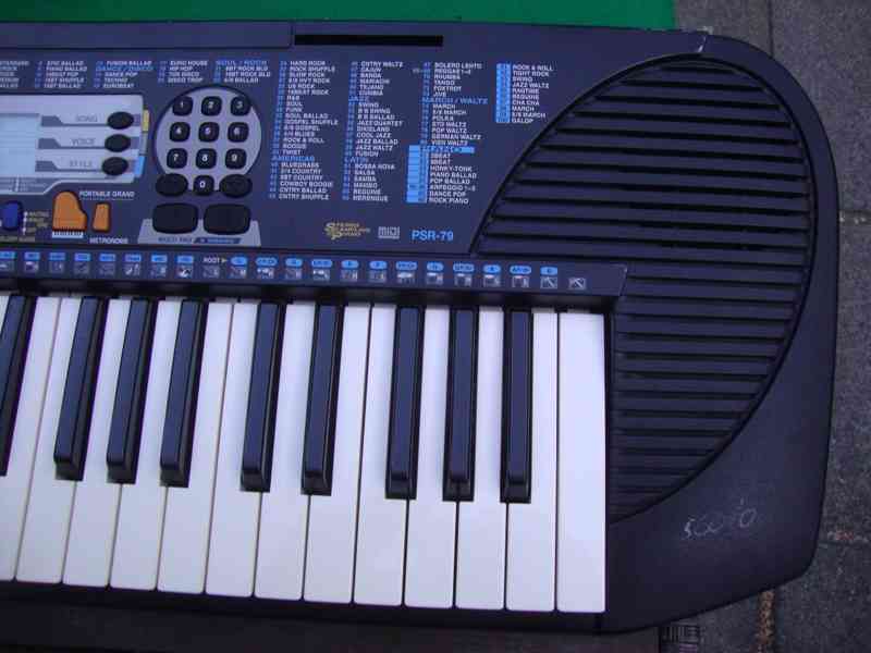 Klávesy Yamaha PSR -79 pěkný stav funkční PC: 5390 Kč - foto 5