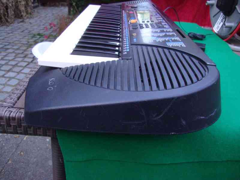 Klávesy Yamaha PSR -79 pěkný stav funkční PC: 5390 Kč - foto 9