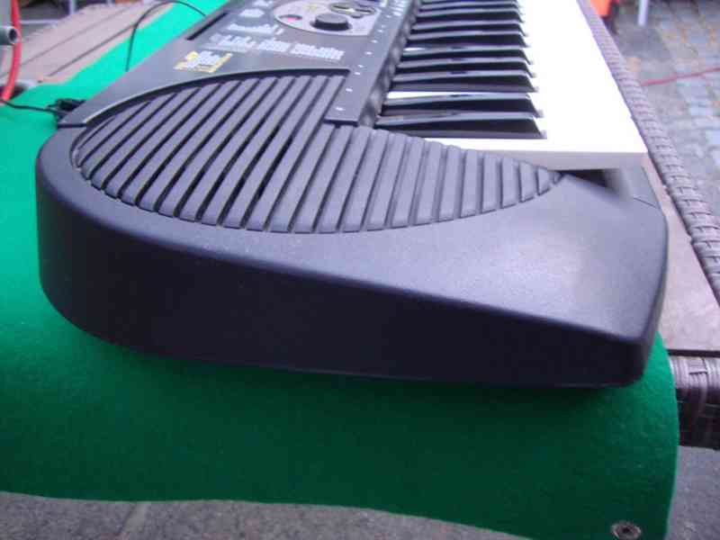 Klávesy Yamaha PSR -79 pěkný stav funkční PC: 5390 Kč - foto 10