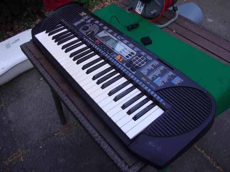 Klávesy Yamaha PSR -79 pěkný stav funkční PC: 5390 Kč - foto 2