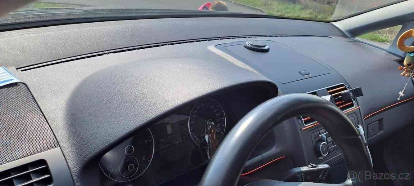 Volkswagen Touran 1,6   tdi dsg - foto 3