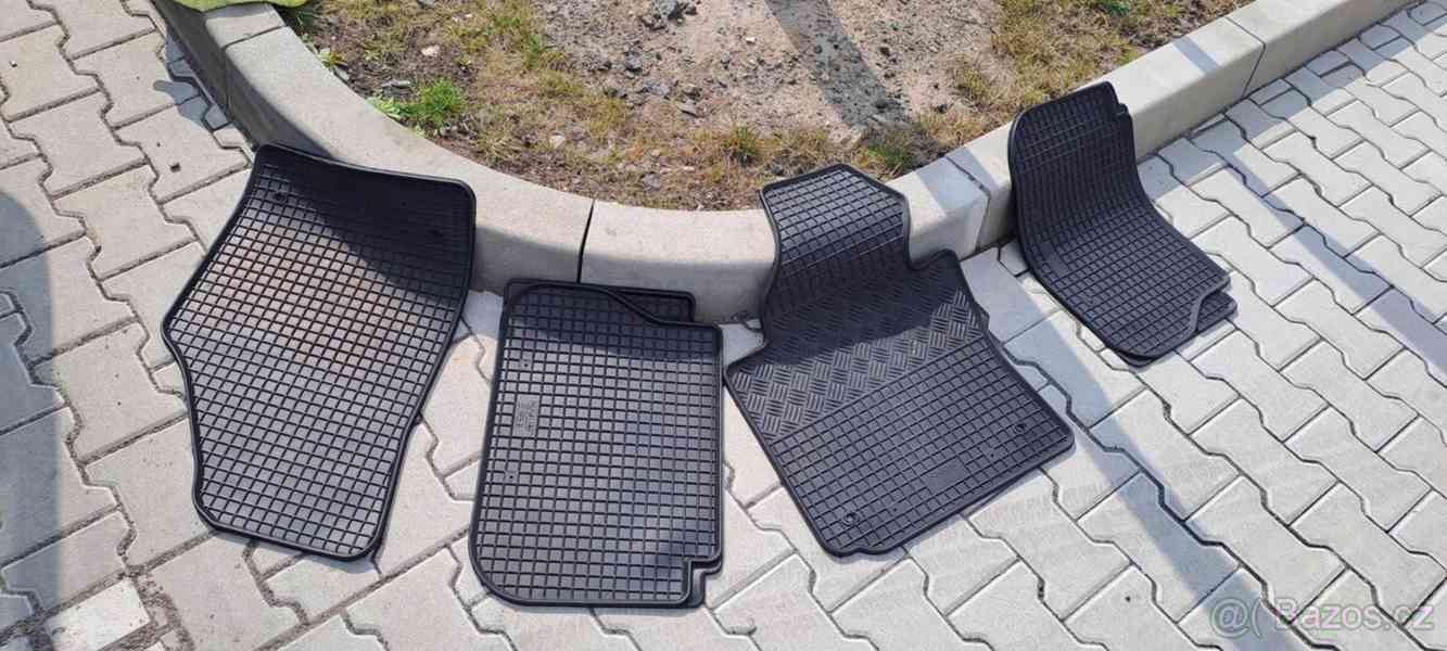 Volkswagen Touran 1,6   tdi dsg - foto 16