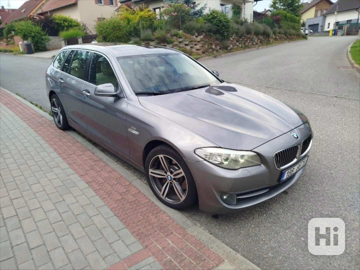BMW Řada 5 3,0 - foto 1