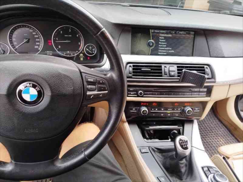 BMW Řada 5 3,0 - foto 4