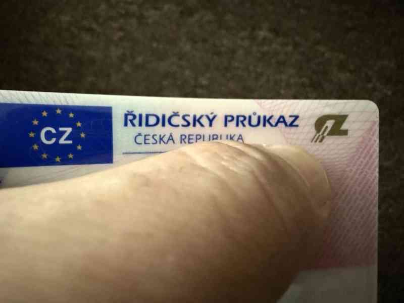 🚗 Řidičský průkaz online – Rychlá a bezpečná služba ✅
