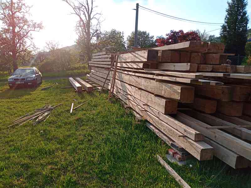 stavební dřevo (roubení) - foto 3