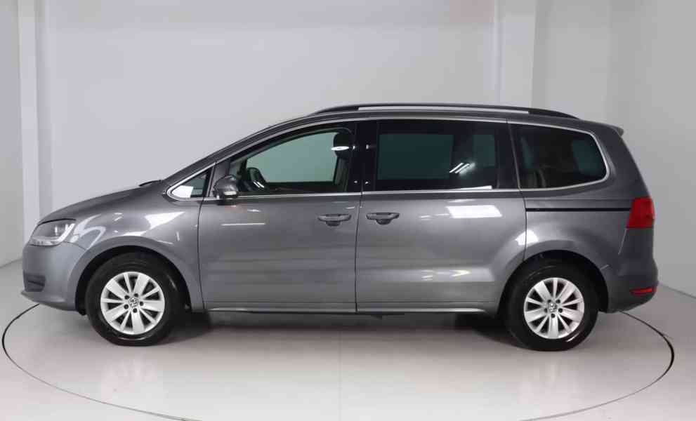 Volkswagen Sharan 2.0 TDI 4MOT Comfortline 103kw - foto 9