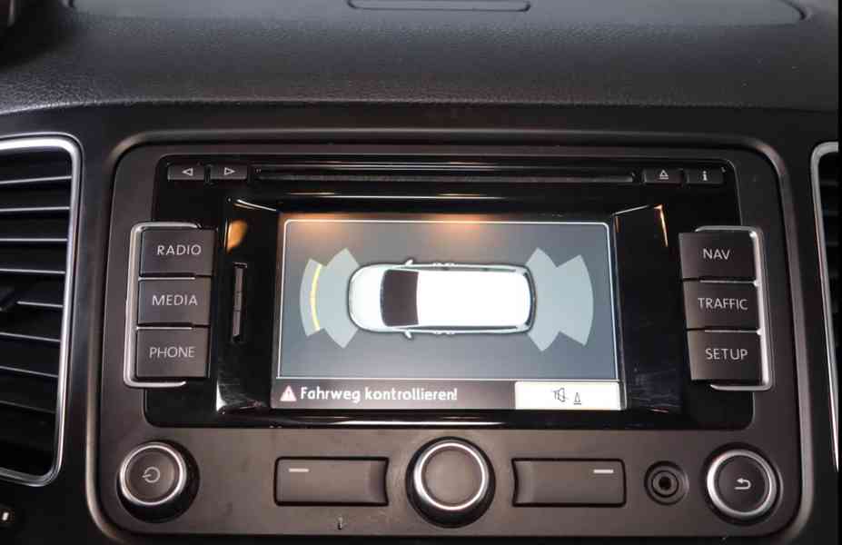 Volkswagen Sharan 2.0 TDI 4MOT Comfortline 103kw - foto 13
