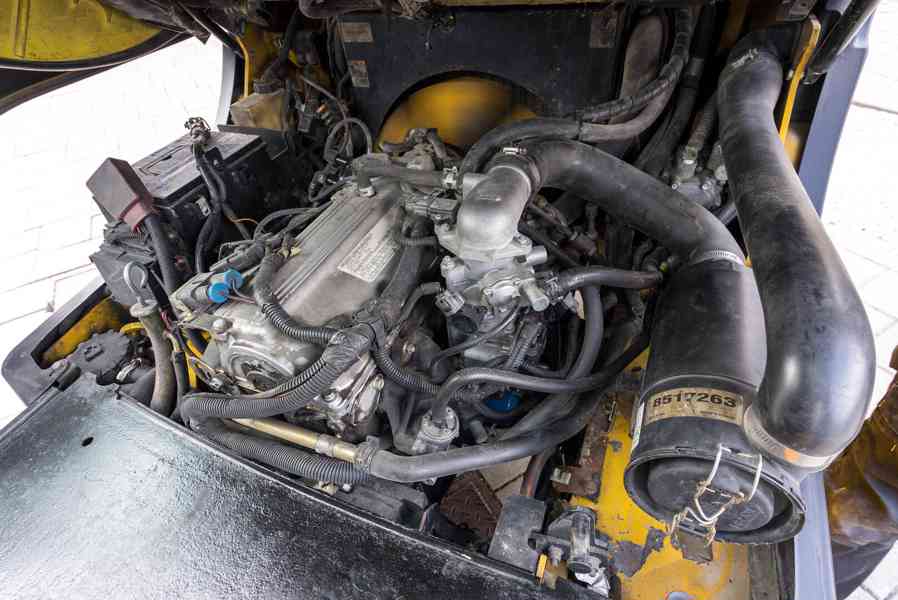 Vysokozdvižný vozík Yale GLP35VX - foto 9