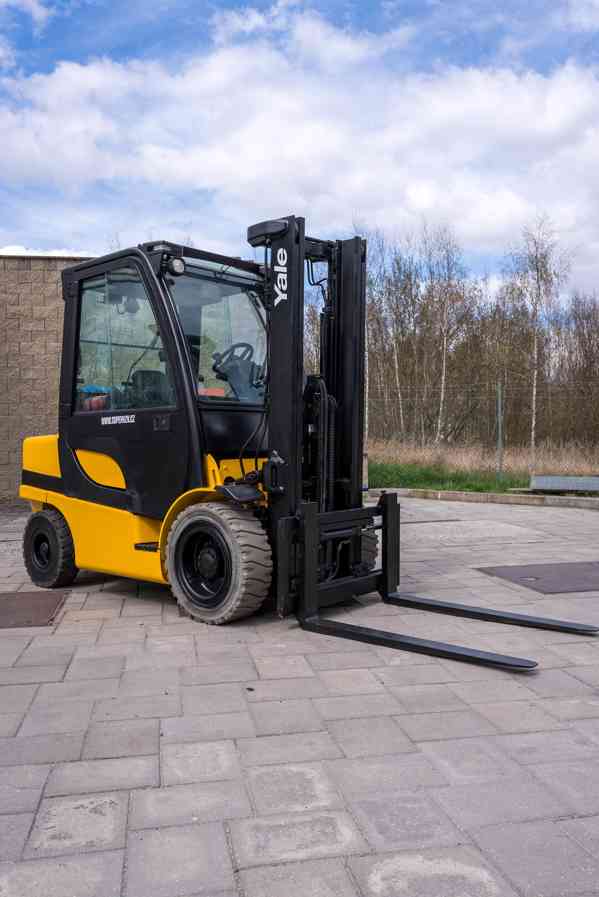 Vysokozdvižný vozík Yale GLP35VX - foto 10