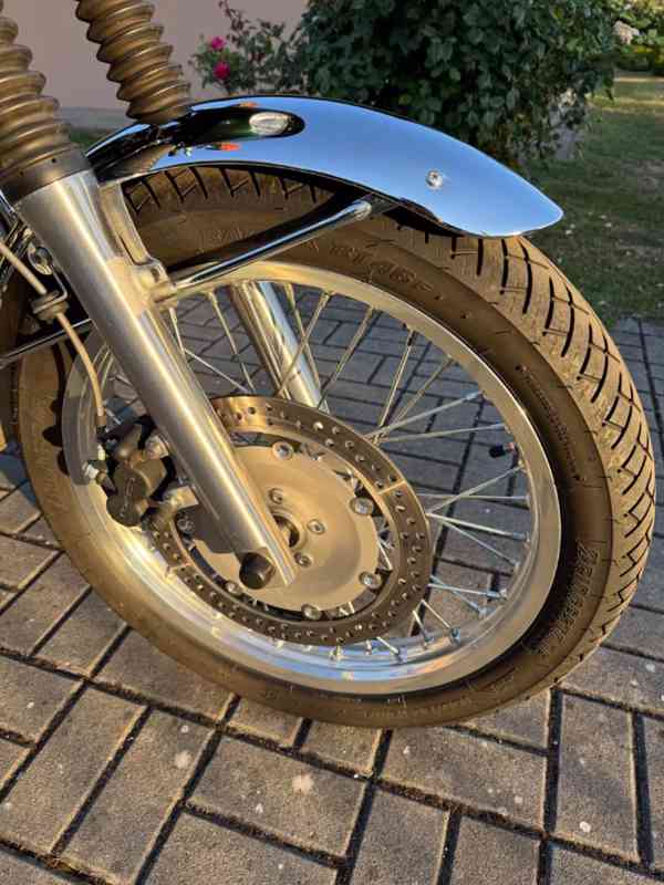 Kawasaki W800 - foto 5