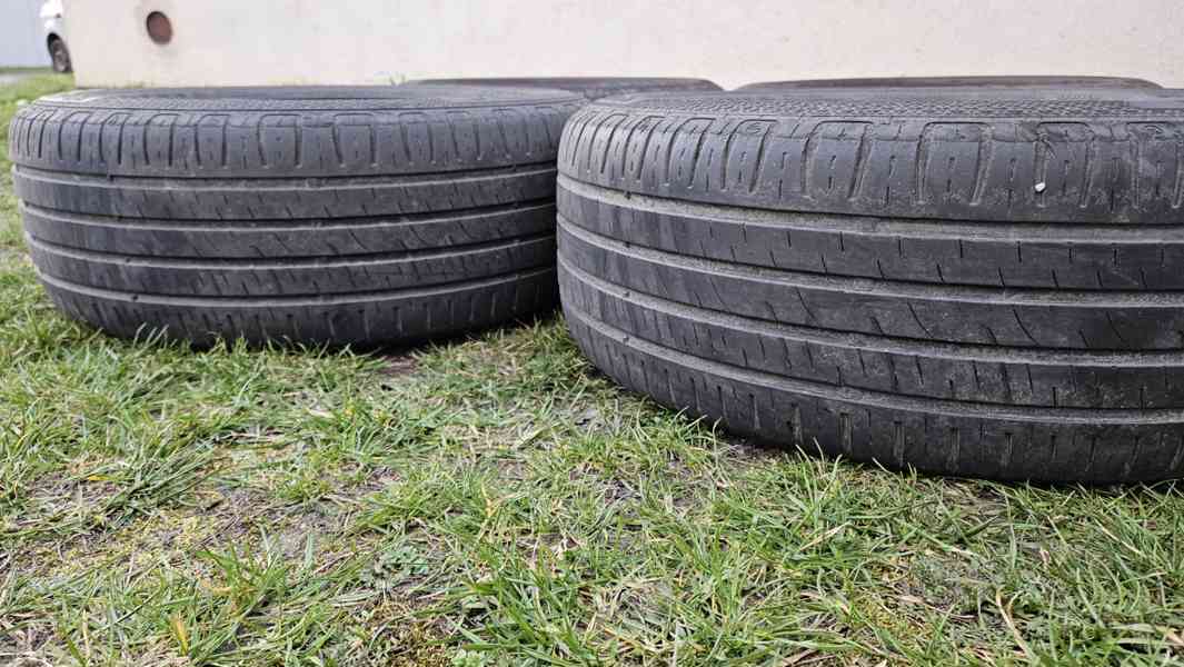 Ford letní kola, pneumatiky Barum Bravuris 3, 215/55 R16 93V - foto 2