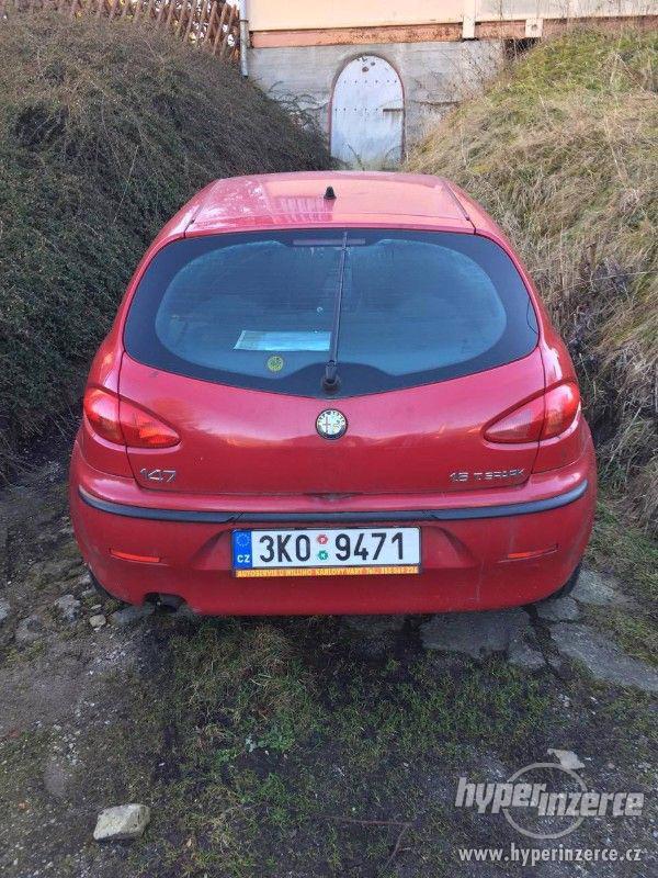 prodám ALFU ROMEO,147 TS,1.6 benzi,r.v.2001,stk do 2018 - foto 4