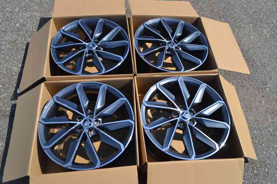 Š.Scala/Kamiq.S.Arona,VW Taigo-18  NOVÉ orig.Alu- antracit - foto 2