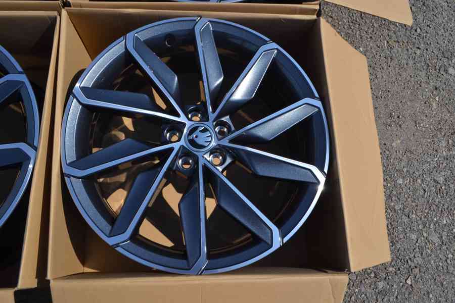 Š.Scala/Kamiq.S.Arona,VW Taigo-18  NOVÉ orig.Alu- antracit - foto 7