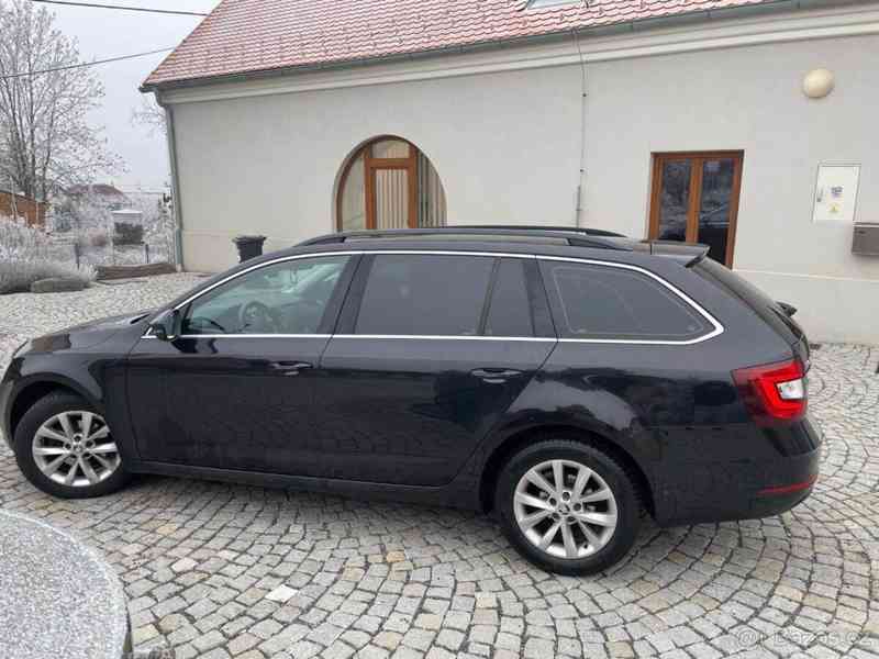 Škoda Octavia 1,6   TDI 85Kw - foto 6