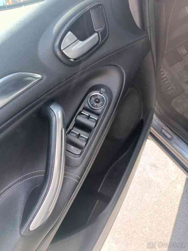Ford S-MAX 1,6   TDCi 85 kw - foto 11