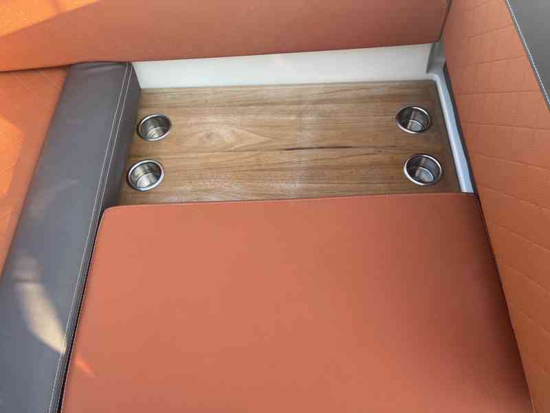 Použitá motor.loď Coaster 600 DCr.v.2023+motor+vlek - foto 12